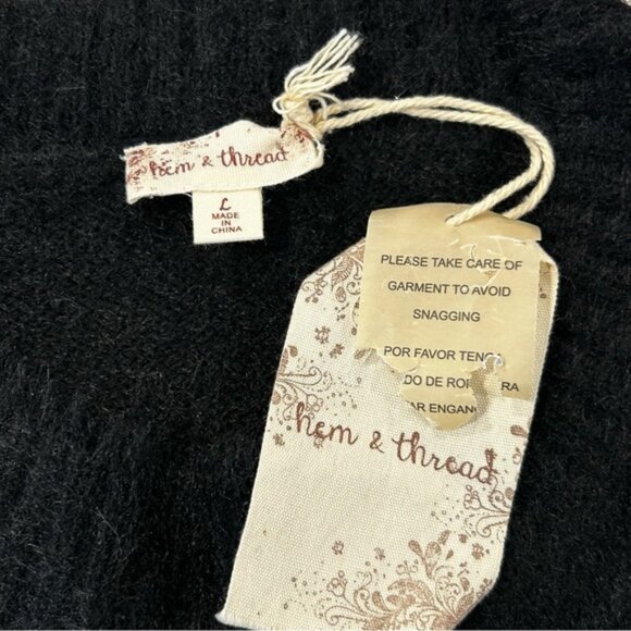 NWT Hem  Thread Fuzzy Knit Sweater - Picture 9 of 11